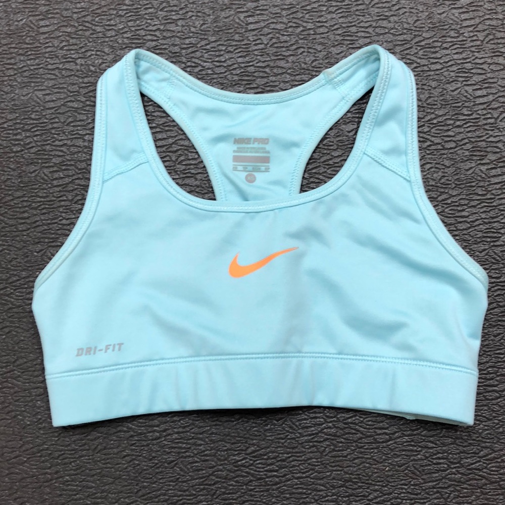 SOLD Nike bra